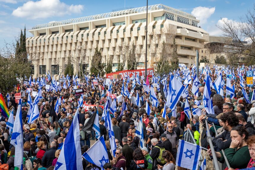 Israel’s Judicial Reform Shows Growing Left-Right Divide Among Jews